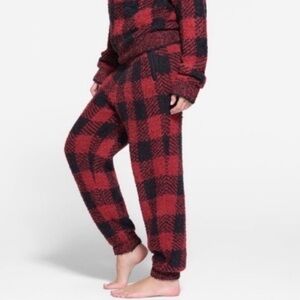 NWT Skims Buffalo Plaid Unisex Joggers